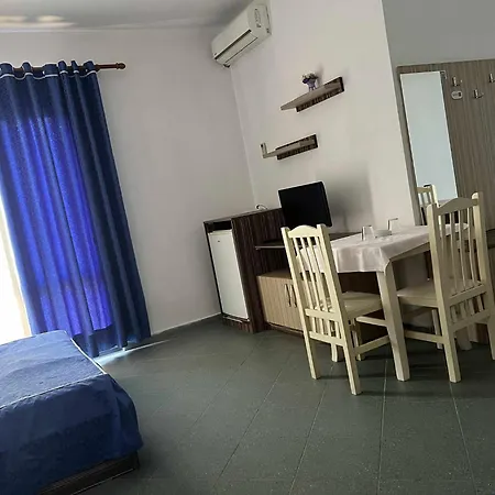 Ξενοδοχείο Kupola 3*